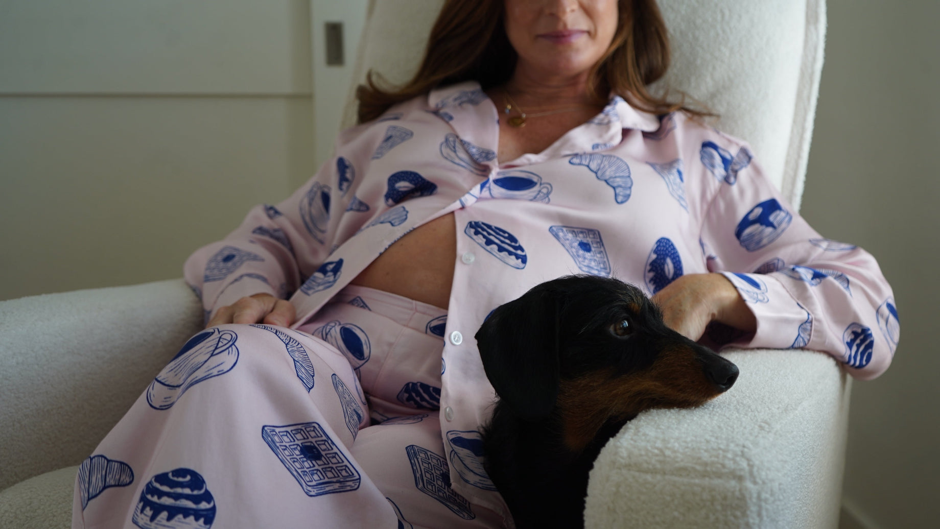 Gift Her Comfort: Why Pajama Sets Are the Best Mother’s Day Surprise